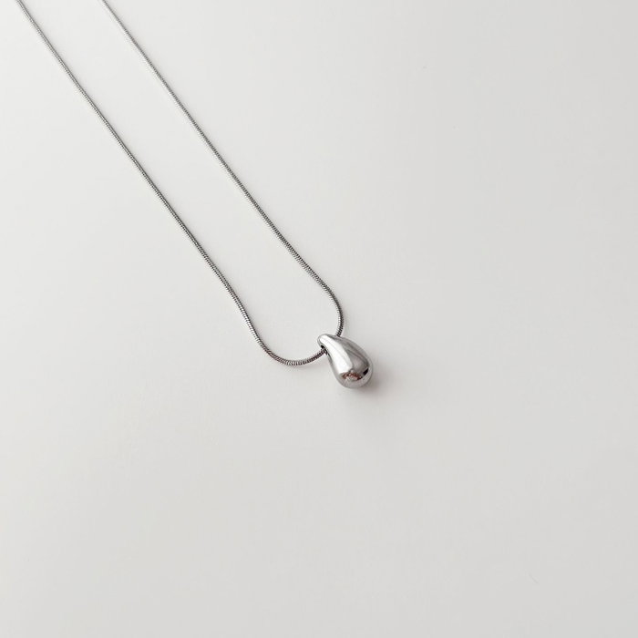 Heliophilia Silver Collar Chicagos Grey Plateado Heliophilia Silver Collar Chicagos Grey Plateado